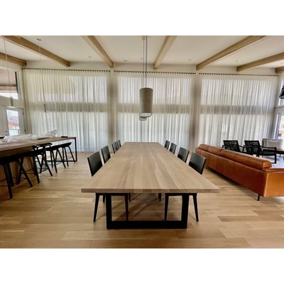 TABLE OU COMPTOIR EN CHÊNE BLANC (LAMELLÉ-COLLÉ)